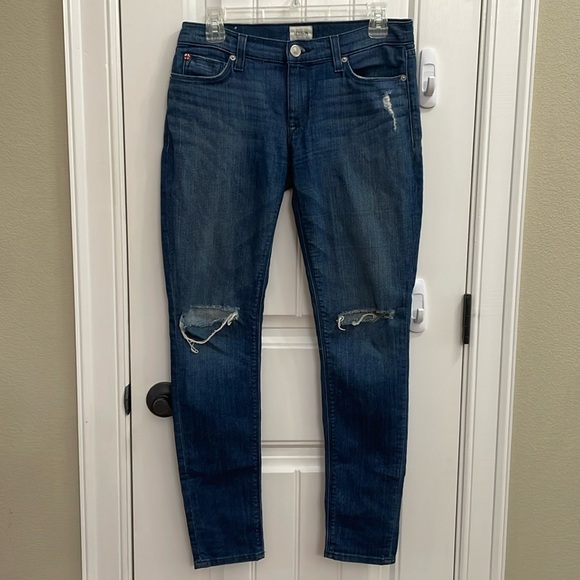 ❤️HUDSON KRISTA distressed blue jeans.  27 - Picture 1 of 8